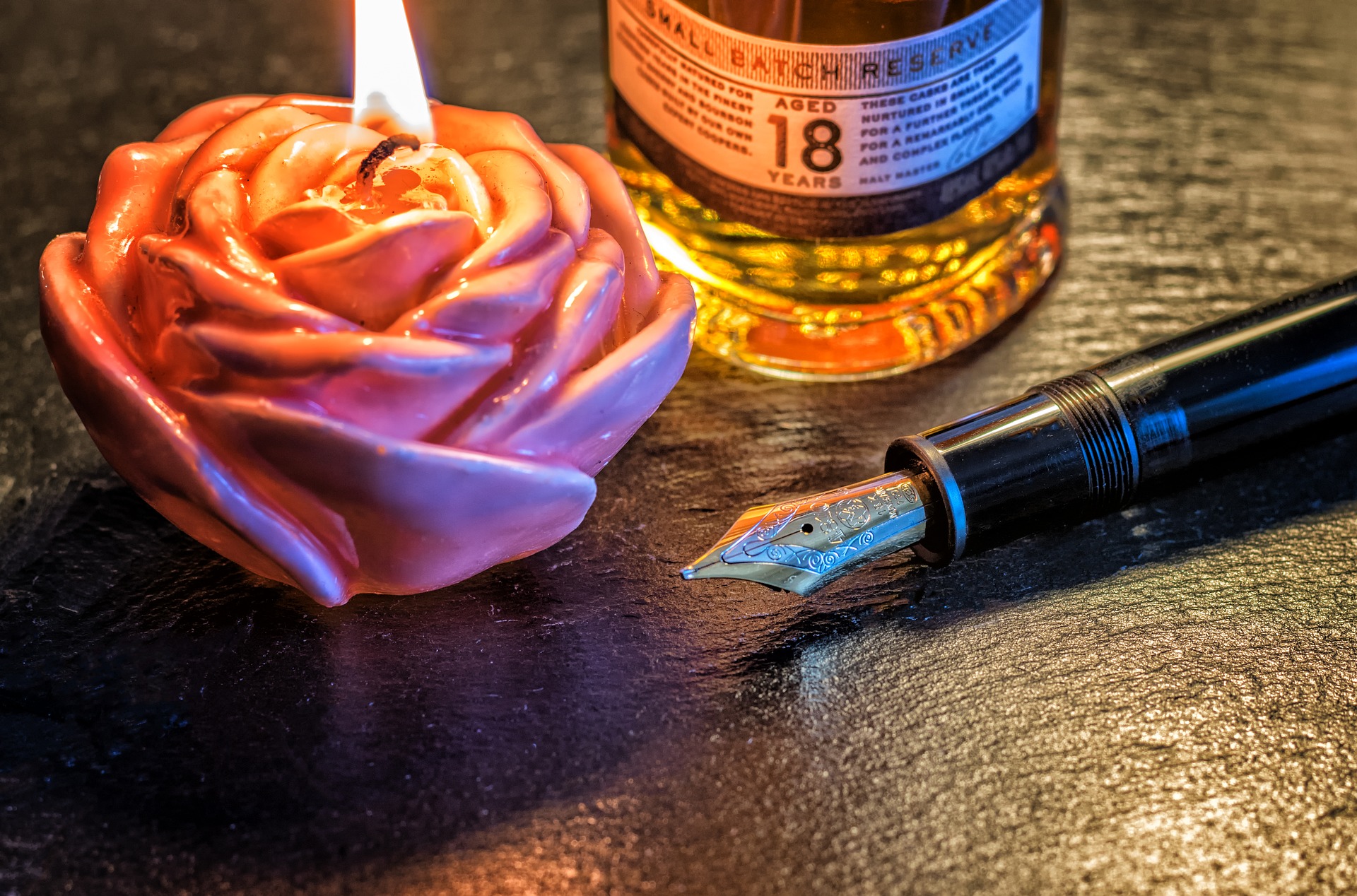 Whisky and luxury. Source: Pixabay